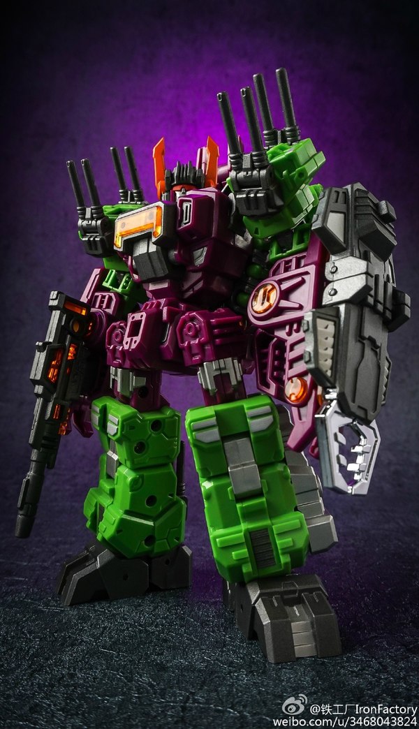 Iron Factory IF EX 18 Lord Scorpion New Color Product Photos Of Small Scale Unofficial Scorponok 02 (2 of 13)